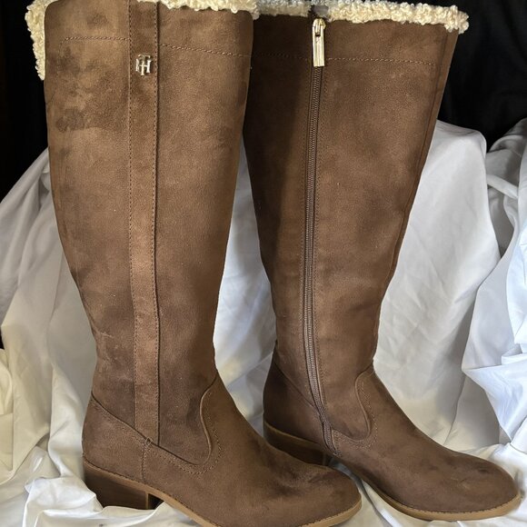 Tommy Hilfiger Brown Suede Knee High Boots Sherpa Trim Low Heel Zip – Women’s - Picture 2 of 8
